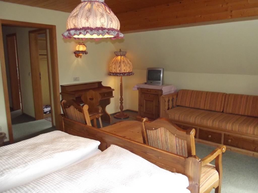 Pension Bergseeblick Titisee-Neustadt Room photo